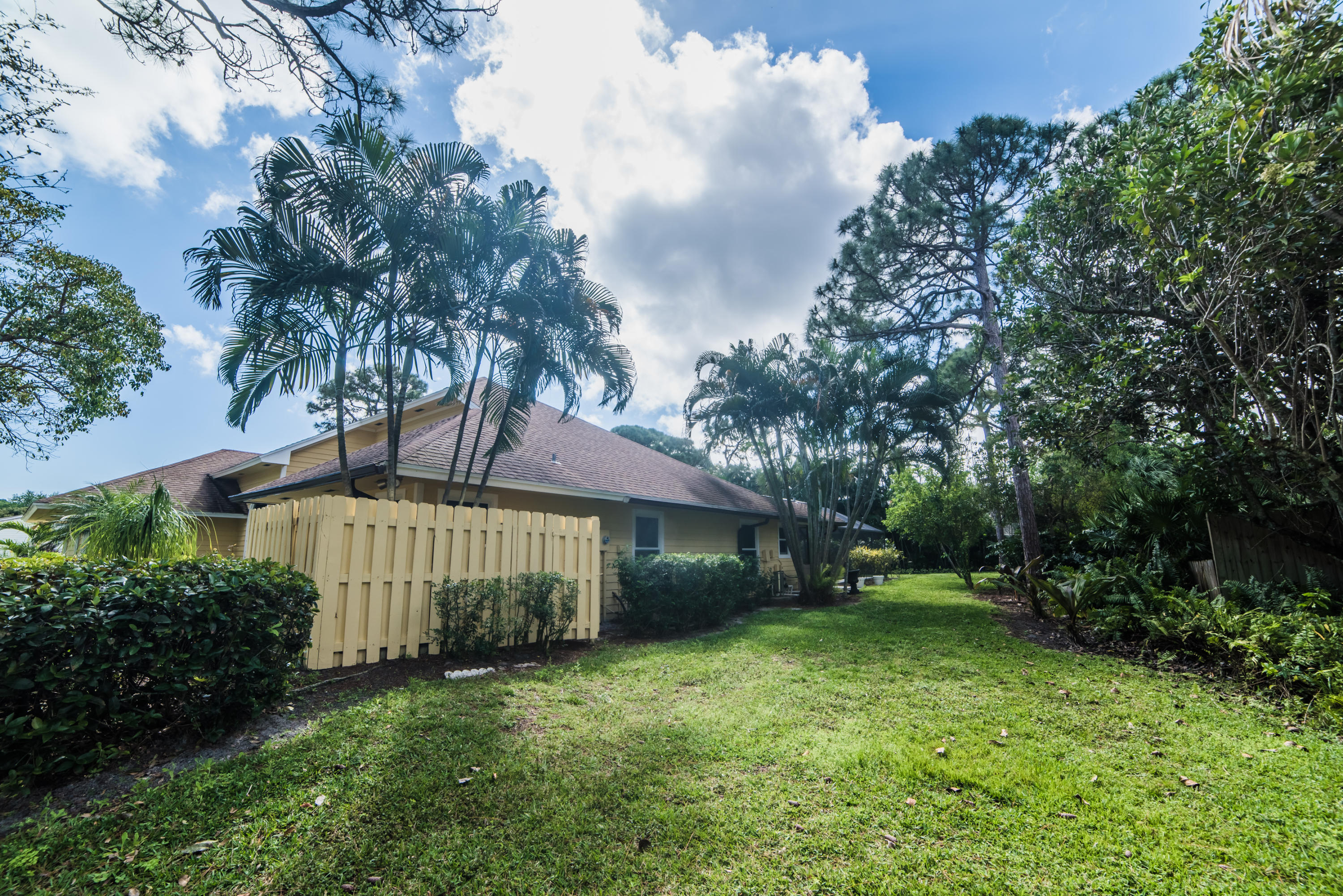 6230 Wood Lake Road Jupiter, FL 33458 - Photo 43 of 44 Side of House2.jpg