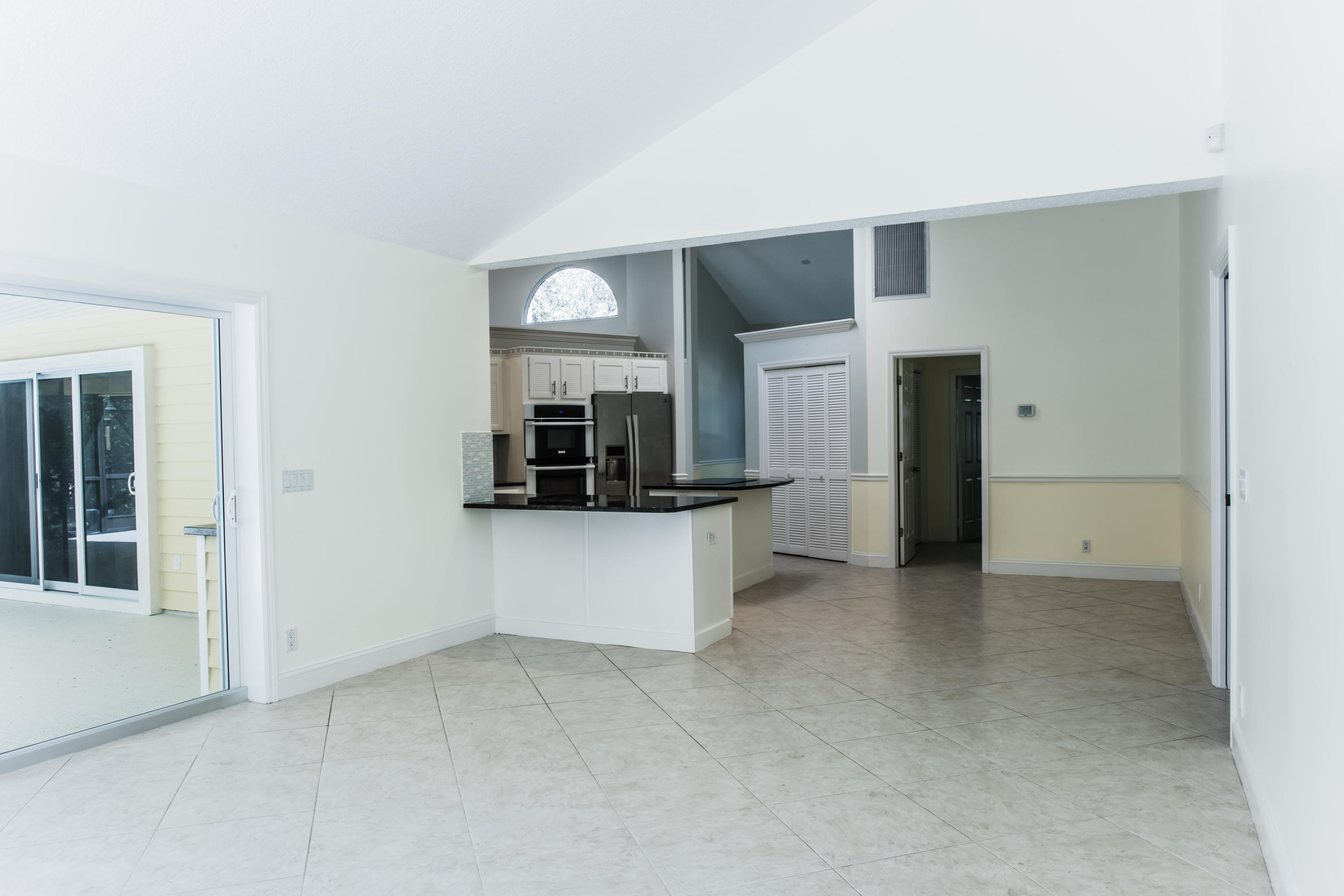 6230 Wood Lake Road Jupiter, FL 33458 - Photo 7 of 44 Kitchen3.jpg