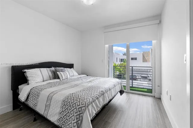 $6,500 | 10330 Northwest 68th Street, Doral, FL 33178