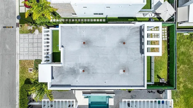 $6,500 | 10330 Northwest 68th Street, Doral, FL 33178