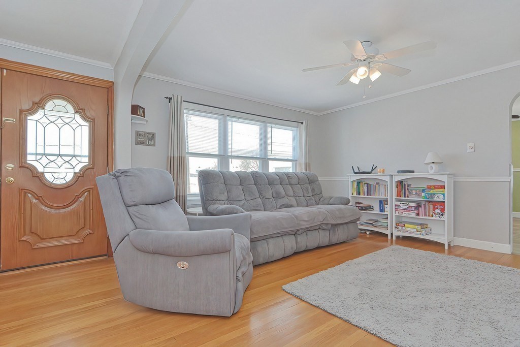 16 Trent Road Worcester, MA 01604 - Photo 8 of 32 Gallery Image 8