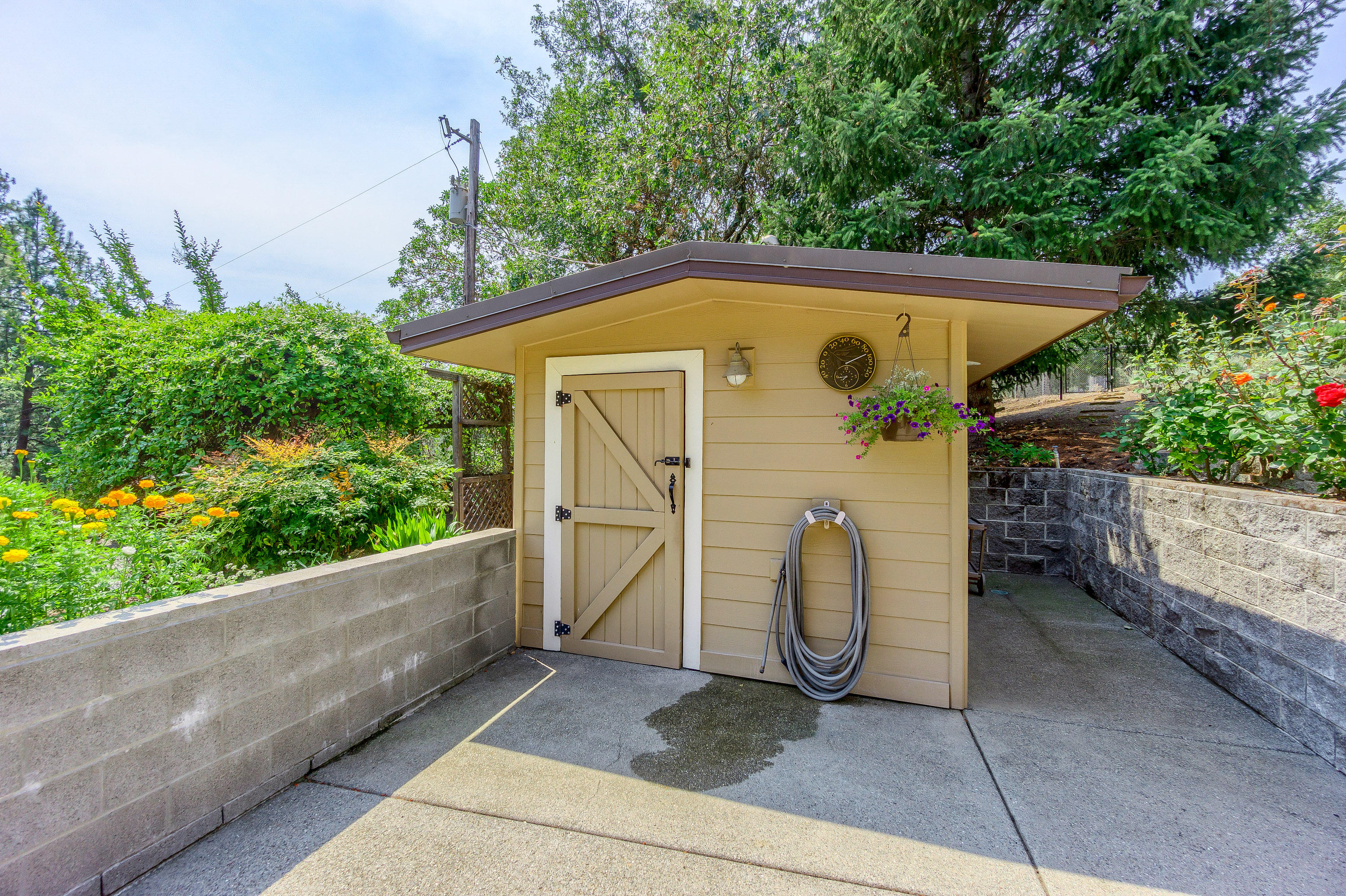 3207 Old Military Road Central Point, OR 97502 - Photo 44 of 52 44