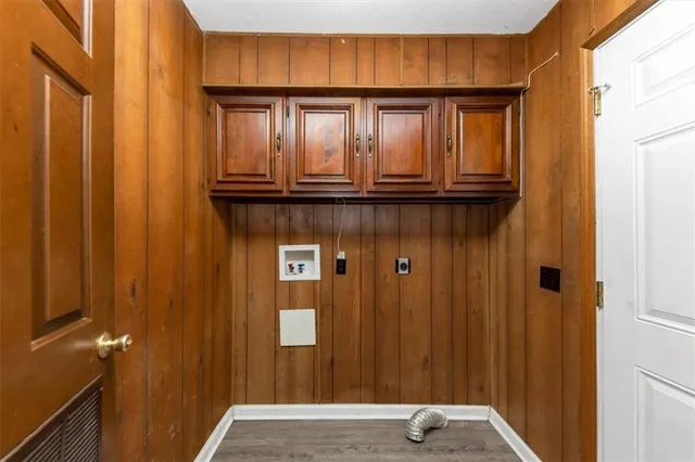 $125,000 | 2017 South Deshon Road, Lithonia, GA 30058