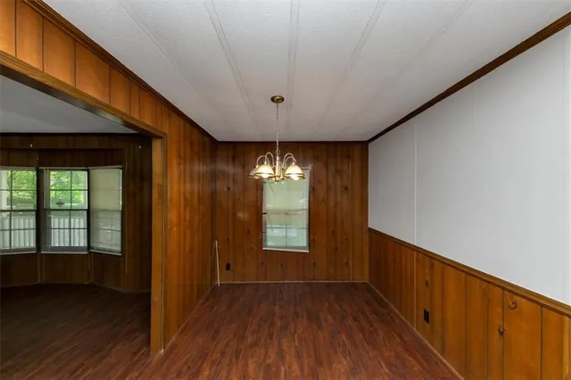 $125,000 | 2017 South Deshon Road, Lithonia, GA 30058