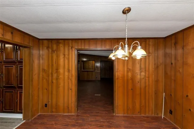 $125,000 | 2017 South Deshon Road, Lithonia, GA 30058