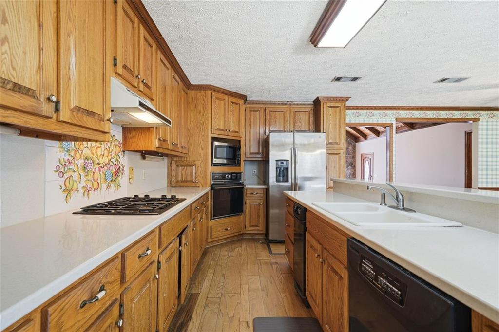 1691 Gaddis Road Canton, GA 30115 - Photo 35 of 50