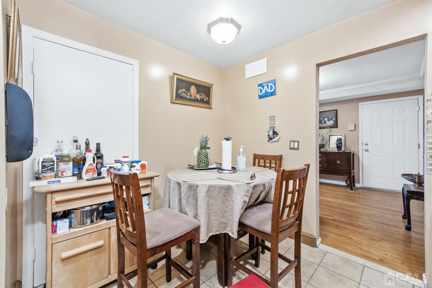 390 College Drive Edison, NJ 08817 - Photo 6 of 17 a view of a dining room with furniture