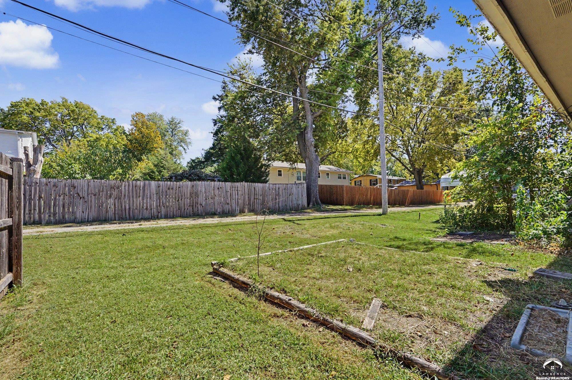 1014 Locust Street Eudora, KS 66025 - Photo 11 of 12 Gallery Image 11