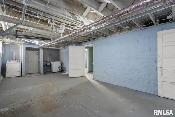 $1,650 | 1816 West Callender Avenue, Peoria, IL 61606