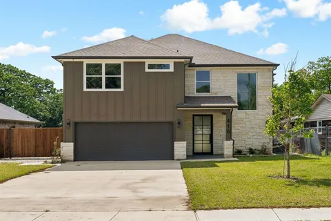 $525,000 | 416 South Elm Street, Sherman, TX 75090