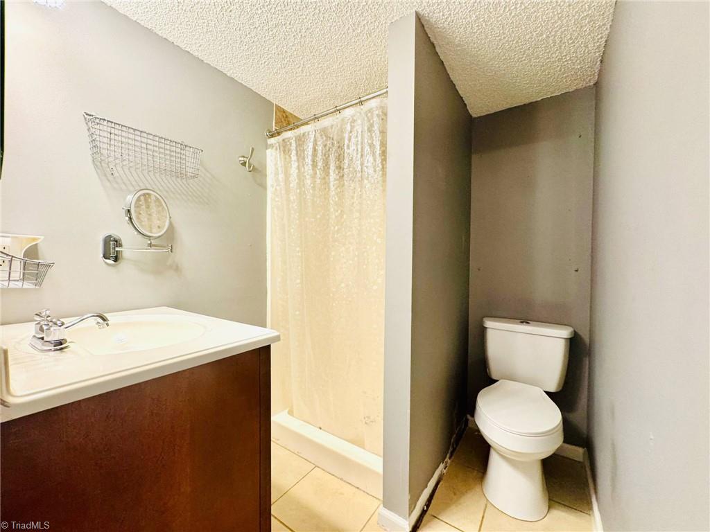 2742 Darrow Road Walkertown, NC 27051 - Photo 15 of 28 Gallery Image 15