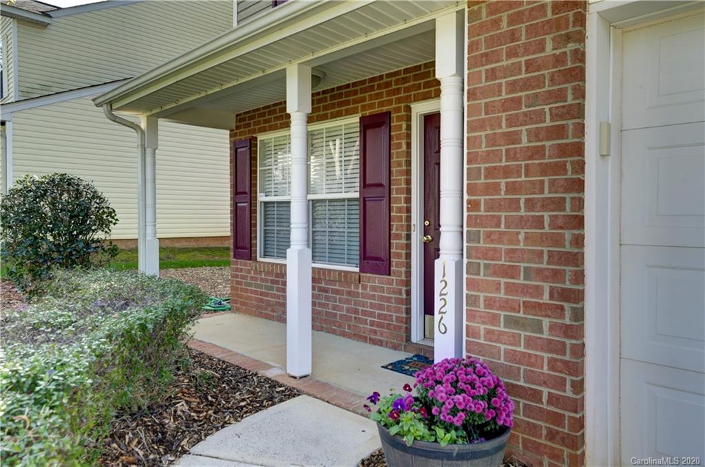 1226 Winding Path Road Clover, SC 29710 - Photo 4 of 41 Gallery Image 4