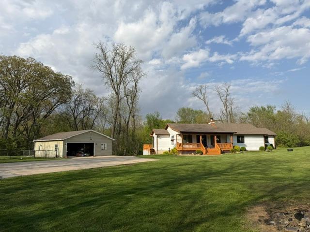 85 South County Line Road Crown Point, IN 46307 - Photo 39 of 40 640x480
