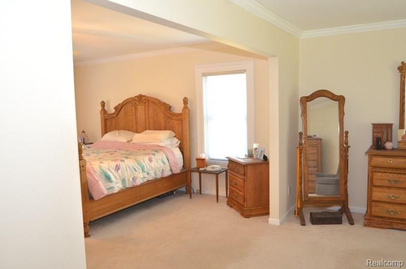 1172 Whispering Knoll Lane Rochester Hills, MI 48306 - Photo 21 of 39
