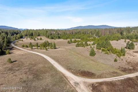 $1,467,500 | 233 James Road, Sagle, ID 83860