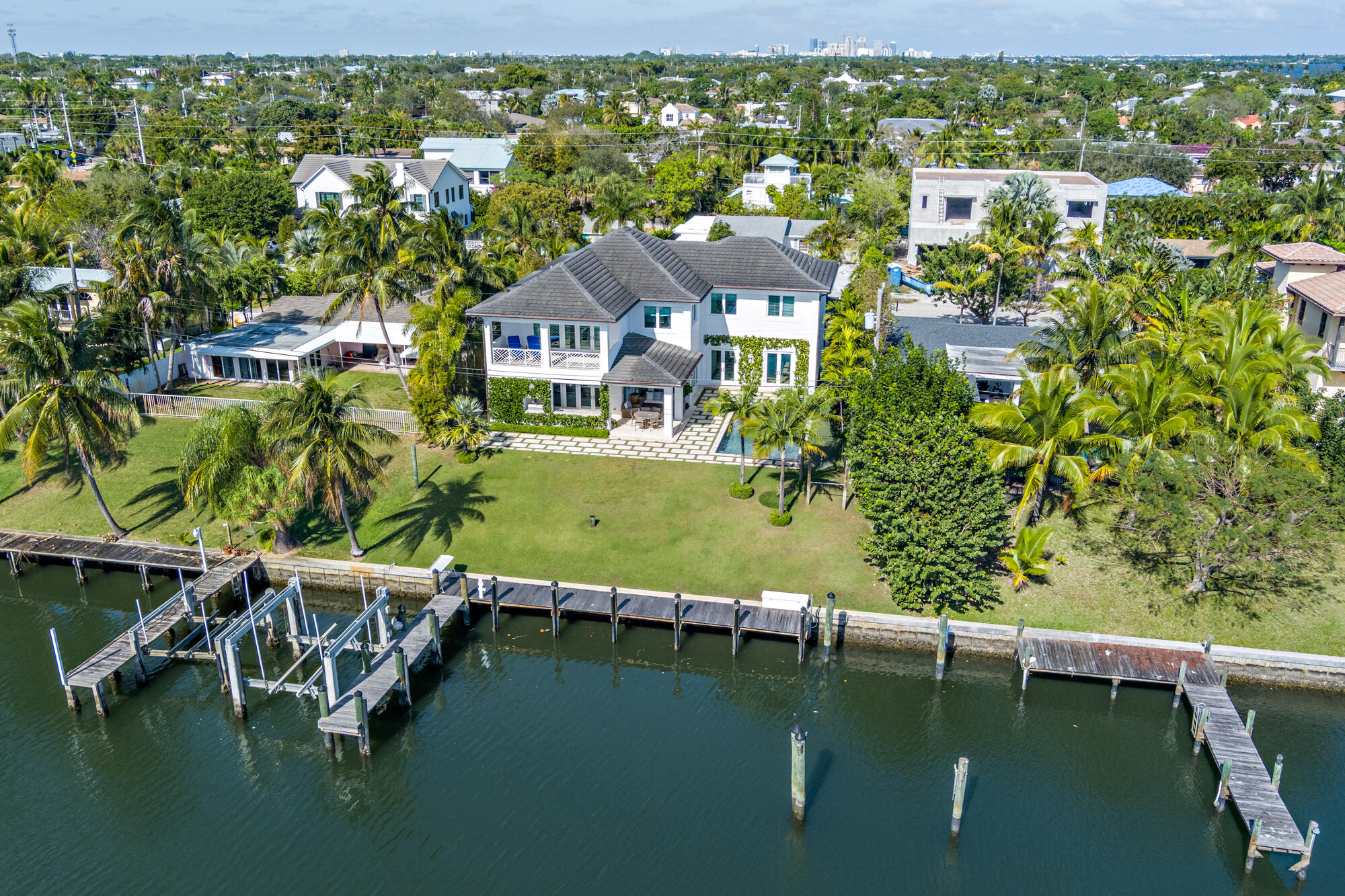 222 Arlington Road West Palm Beach, FL 33405 - Photo 1 of 32 low-61