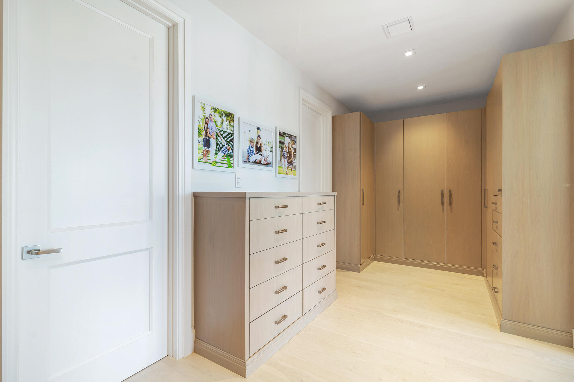 222 Arlington Road West Palm Beach, FL 33405 - Photo 17 of 32 low-24