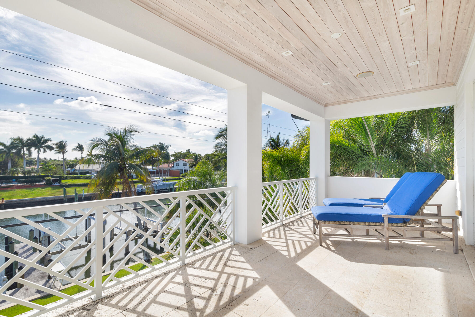 222 Arlington Road West Palm Beach, FL 33405 - Photo 18 of 32 low-25