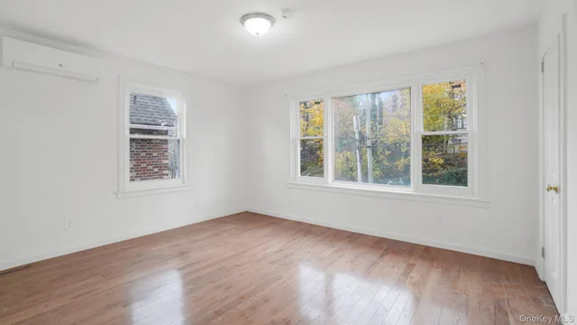 $1,188,000 | 5618 Sylvan Avenue | North Riverdale