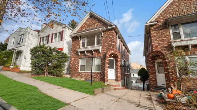 $1,188,000 | 5618 Sylvan Avenue | North Riverdale