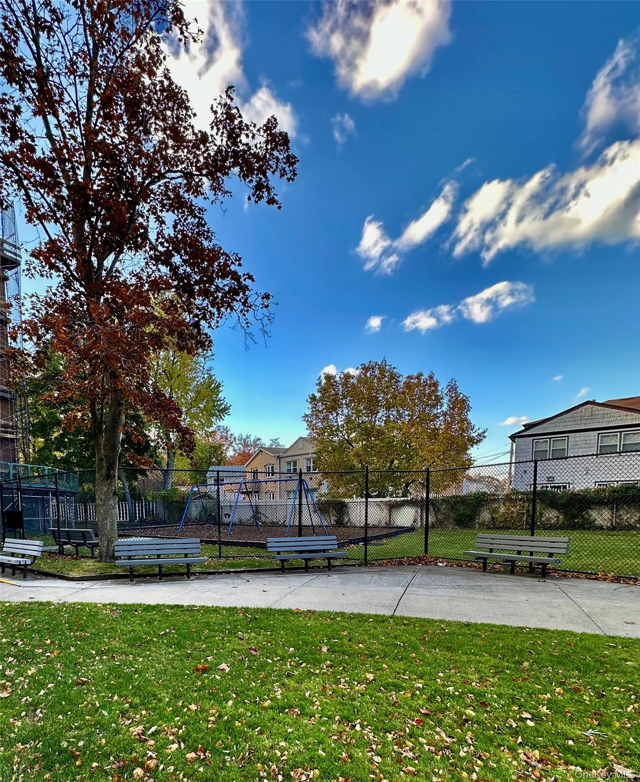 209-25 18th Avenue, Unit 6D Queens, NY 11360 - Photo 24 of 26 a view of a volley ball court