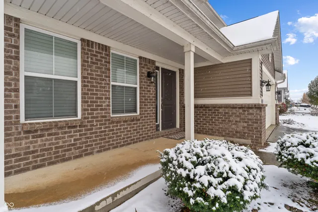 $324,900 | 10529 Pintail Lane, Indianapolis, IN 46239