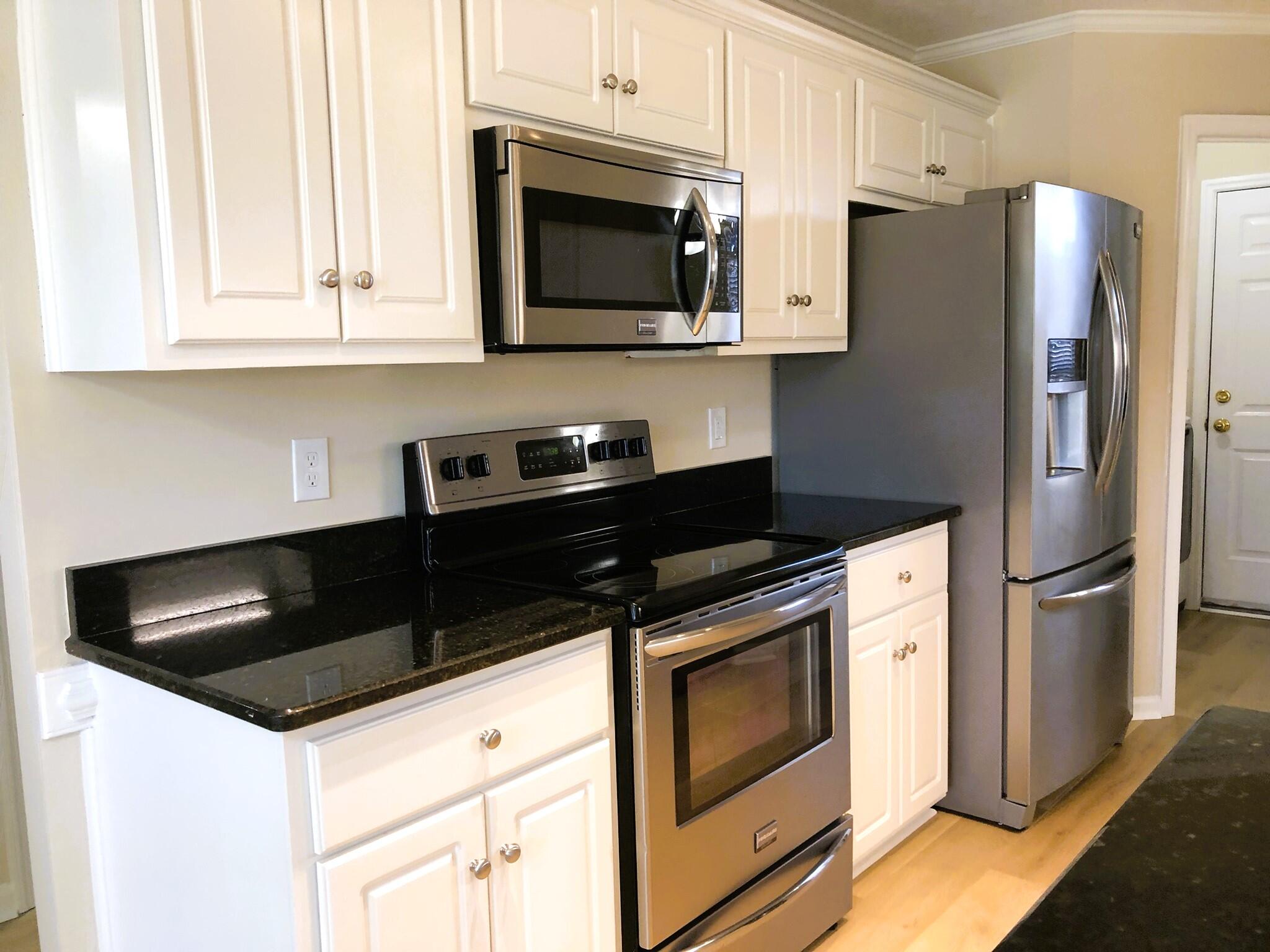 664 Butler Springs Circle Grovetown, GA 30813 - Photo 7 of 23 Kitchen 2