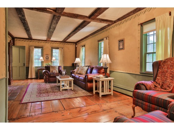127 Butterfield Mill Road New Boston, NH 03070 - Photo 8 of 36 Gallery Image 8