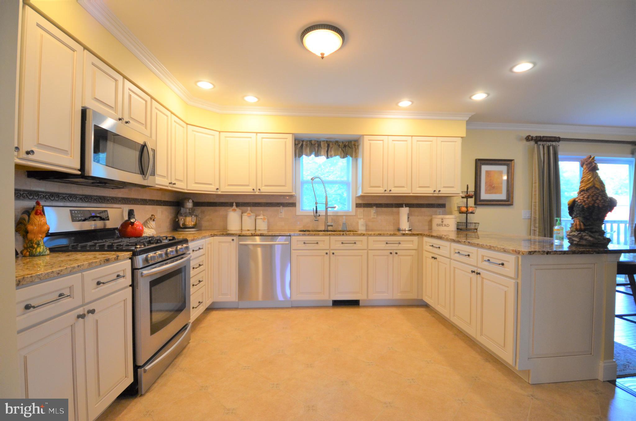 1203 Mount Laurel Road Temple, PA 19560 - Photo 4 of 19