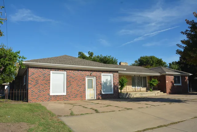 $315,000 | 3234 South Seneca Street, Wichita, KS 67217