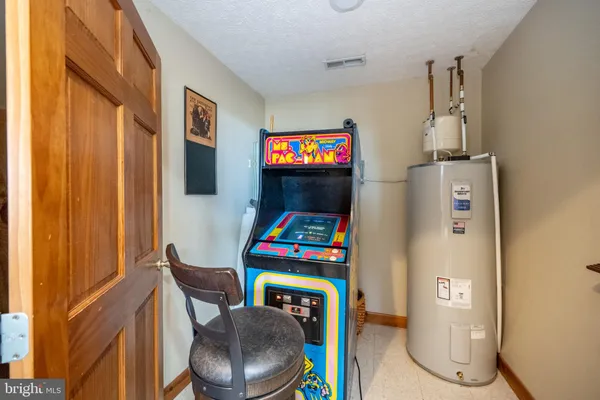 $950,000 | 110 Highline Drive, McHenry, MD 21541