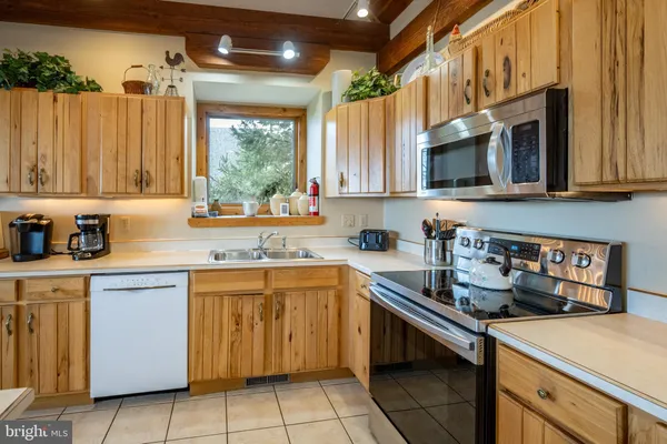 $950,000 | 110 Highline Drive, McHenry, MD 21541