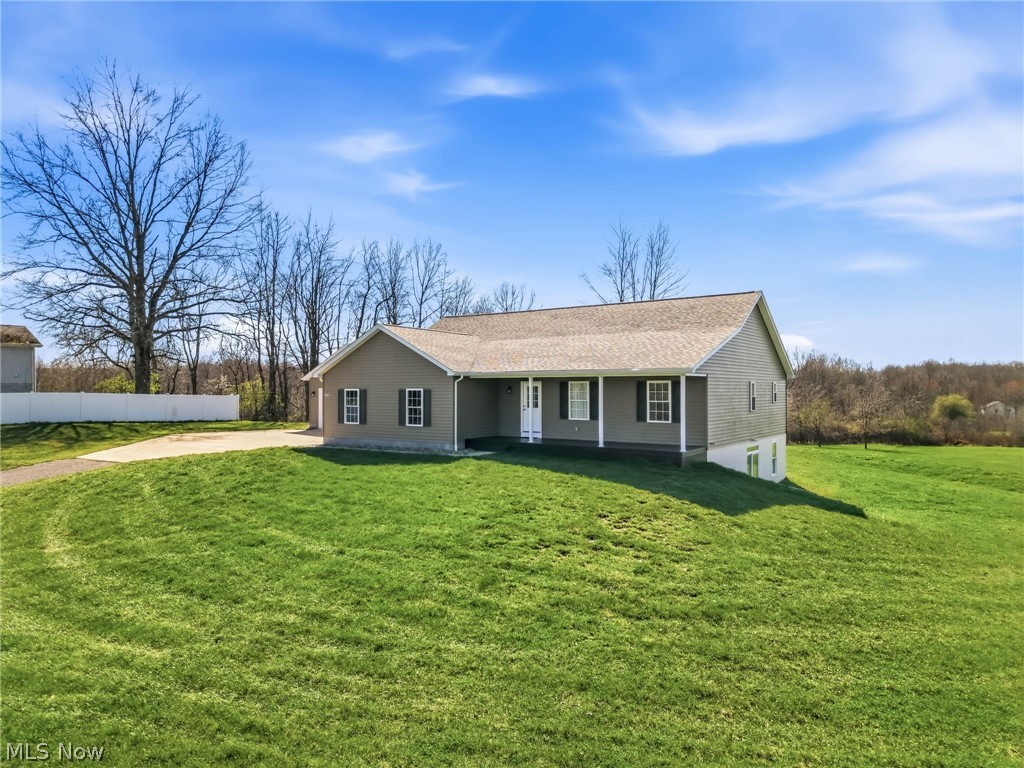 3766 Pothour Wheeler Road Southeast Hubbard, OH 44425 - Photo 2 of 42 Gallery Image 2
