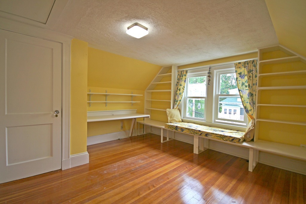 16 Commonwealth Road, Unit 16 Watertown, MA 02472 - Photo 20 of 26 Gallery Image 20