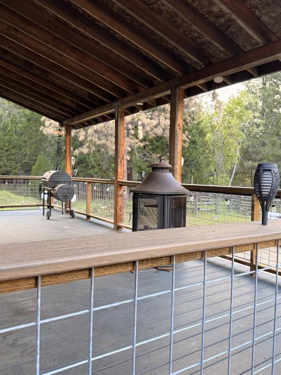 32 Esther Warren Road Etna, CA 96027 - Photo 4 of 26 32 Esther Warren23