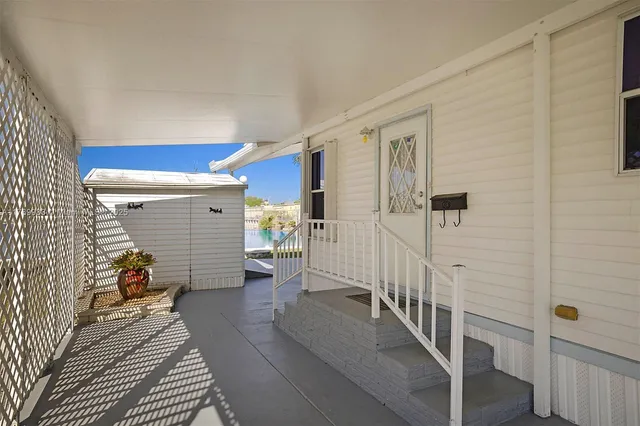 $289,900 | 102 Lake Shore Drive, Pembroke Park, FL 33009