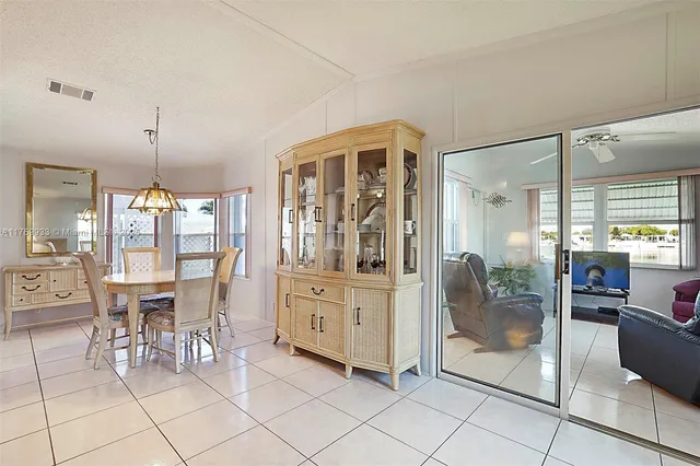 $289,900 | 102 Lake Shore Drive, Pembroke Park, FL 33009