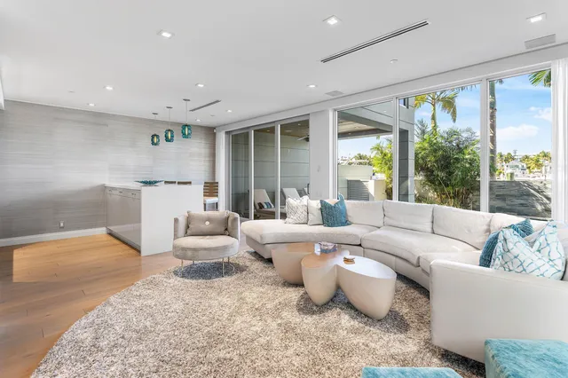 $6,250,000 | 130 Mac Farlane Drive, Delray Beach, FL 33483