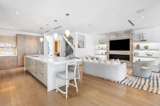 $6,250,000 | 130 Mac Farlane Drive, Delray Beach, FL 33483