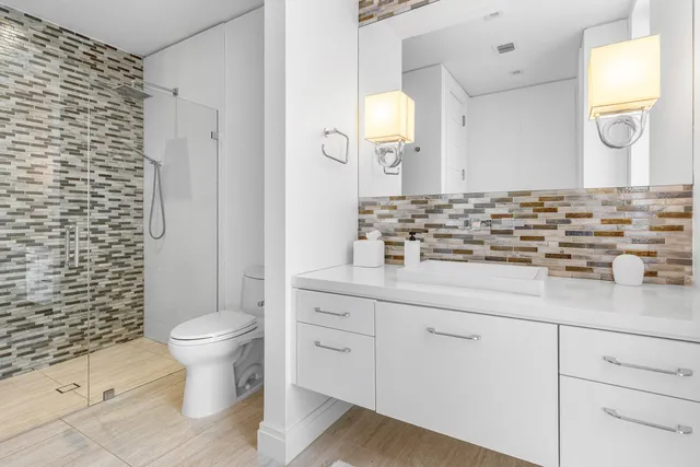 $6,250,000 | 130 Mac Farlane Drive, Delray Beach, FL 33483