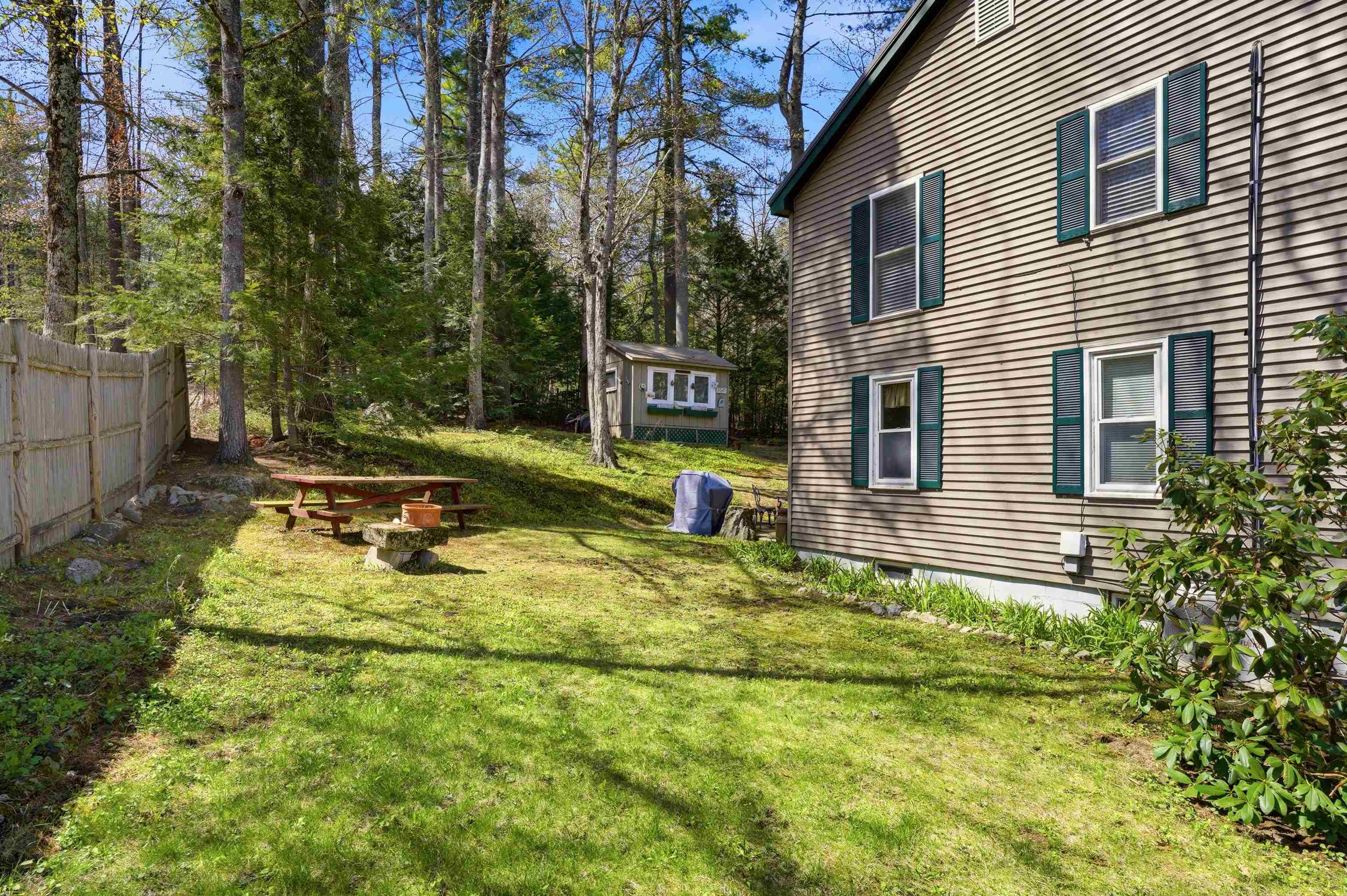 316 Webster Lake Road Franklin, NH 03235 - Photo 5 of 37