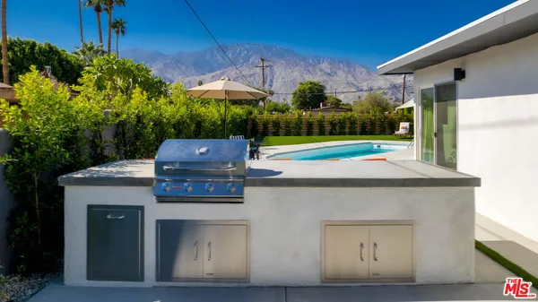 a view of outdoor space yard and garage
