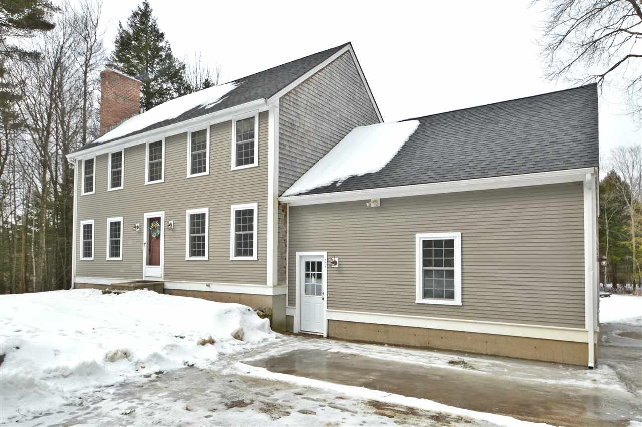 29 Old Candia Road Deerfield, NH 03037 - Photo 2 of 31