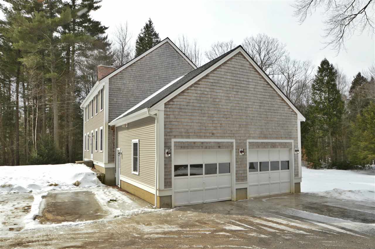 29 Old Candia Road Deerfield, NH 03037 - Photo 3 of 31