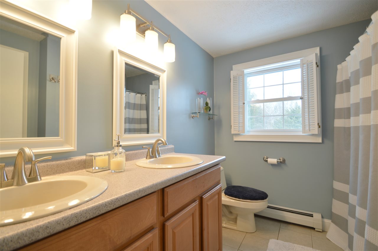 29 Old Candia Road Deerfield, NH 03037 - Photo 22 of 31
