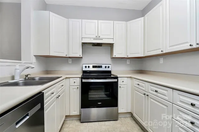 $1,700 | 13354 Savannah Club Drive, Charlotte, NC 28273