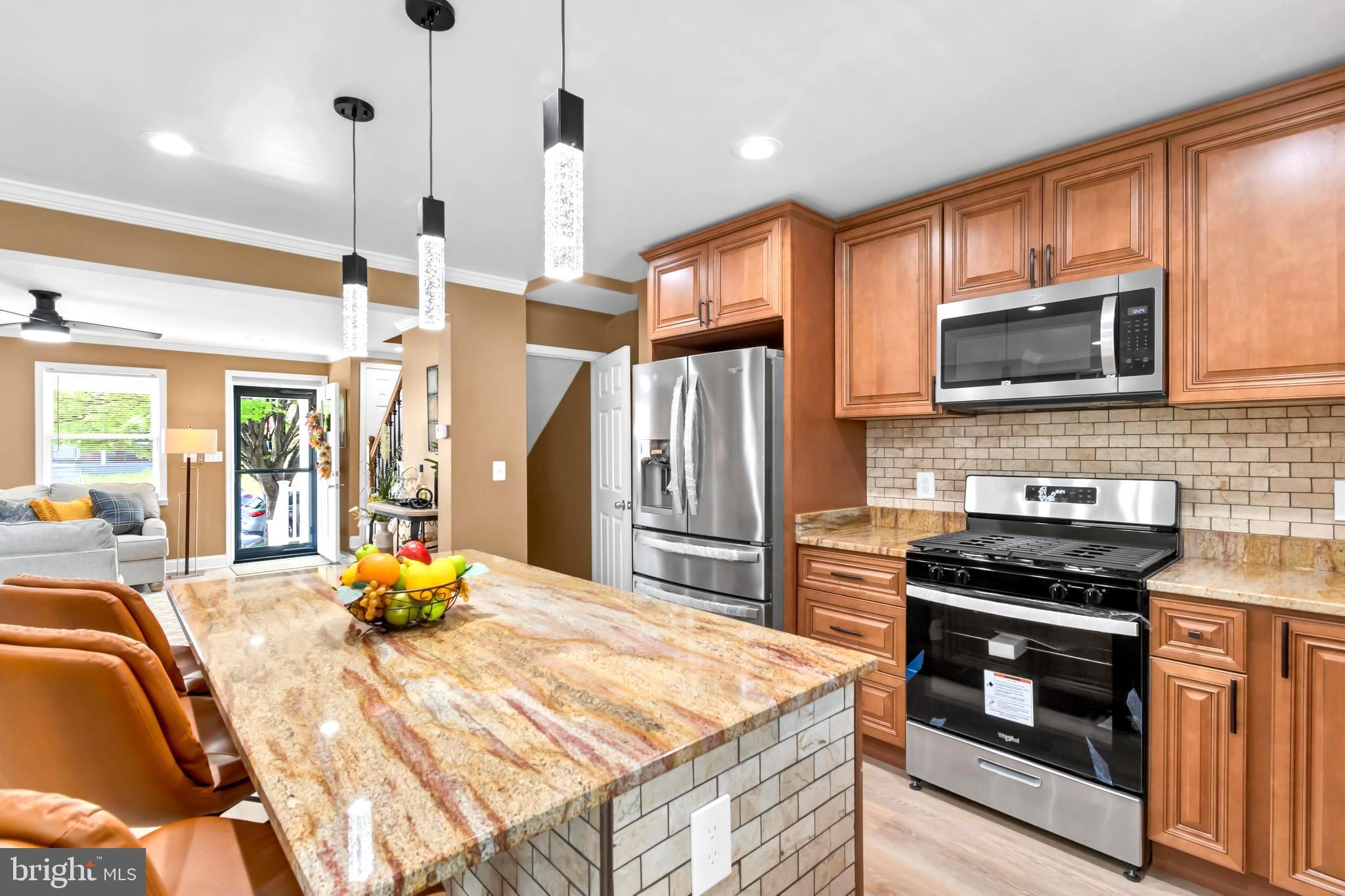 1536 Gleneagle Road Baltimore, MD 21239 - Photo 7 of 25