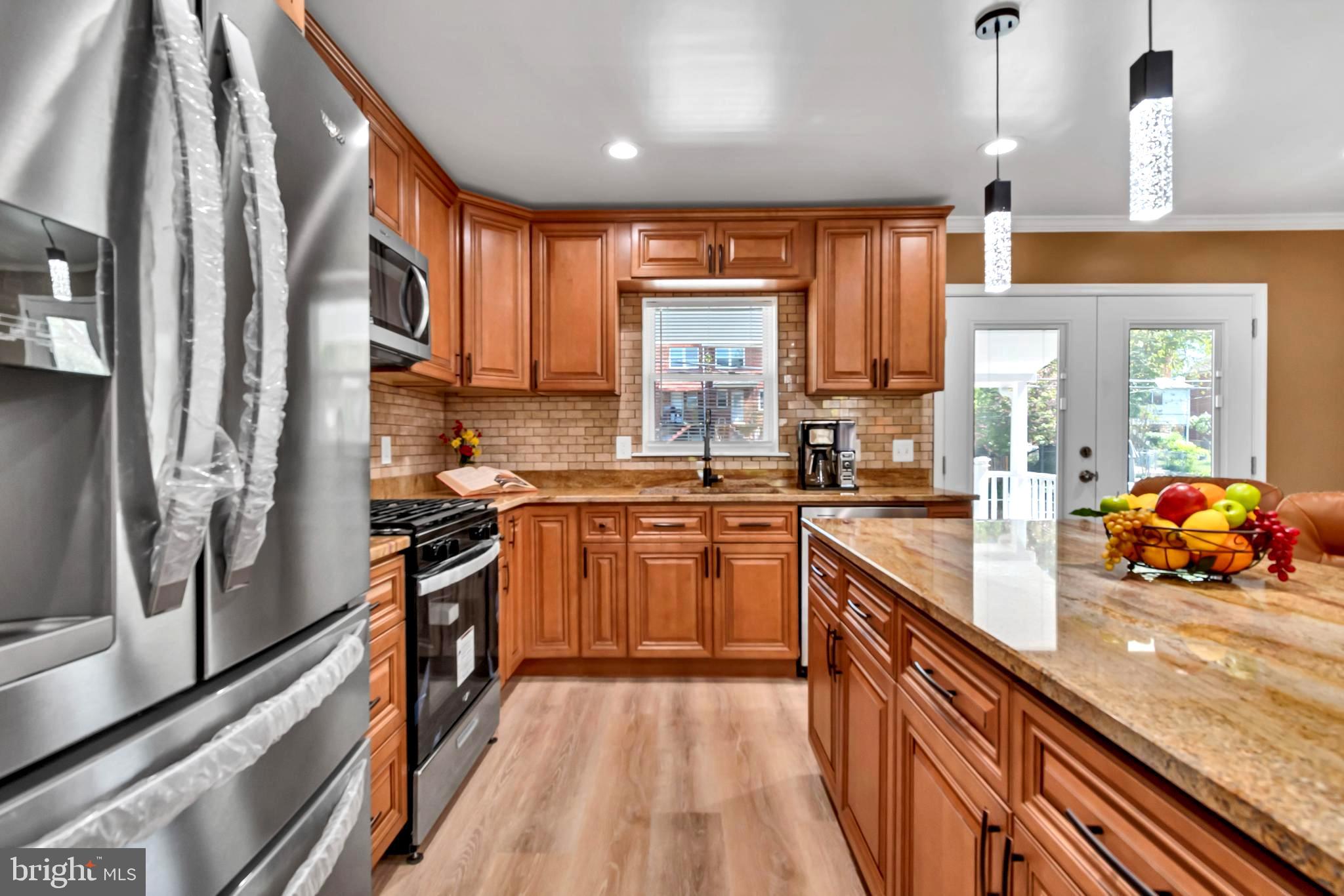 1536 Gleneagle Road Baltimore, MD 21239 - Photo 8 of 25