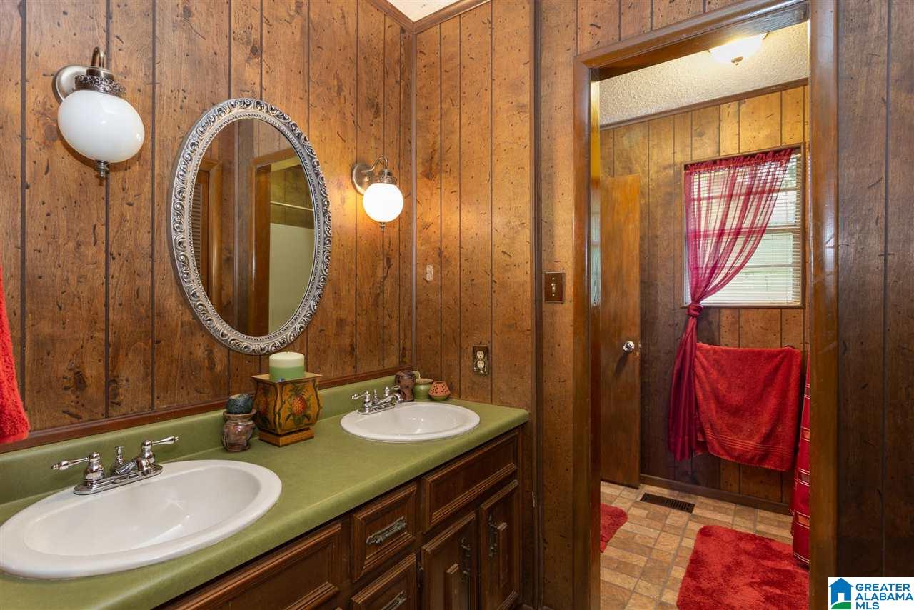 45 Clearwater Point Road Cropwell, AL 35054 - Photo 16 of 39