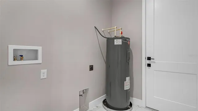 $4,000 | 2835 60th Avenue North, St. Petersburg, FL 33714